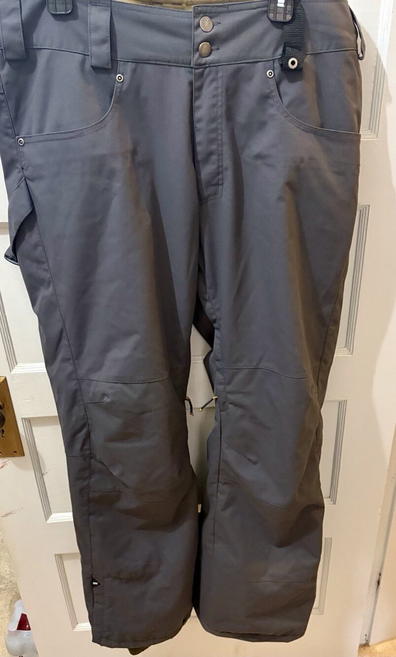 D29 Dakine Cruise Snow Pants Gray XL Snowboard Waterproof Unisex Perfect!
